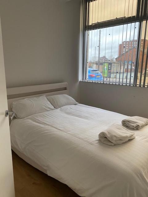クルーNantwich Houseアパートメント エクステリア 写真