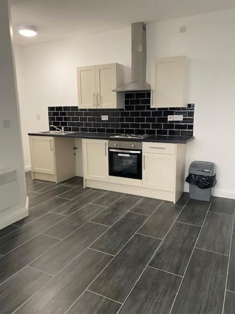 クルーNantwich Houseアパートメント エクステリア 写真