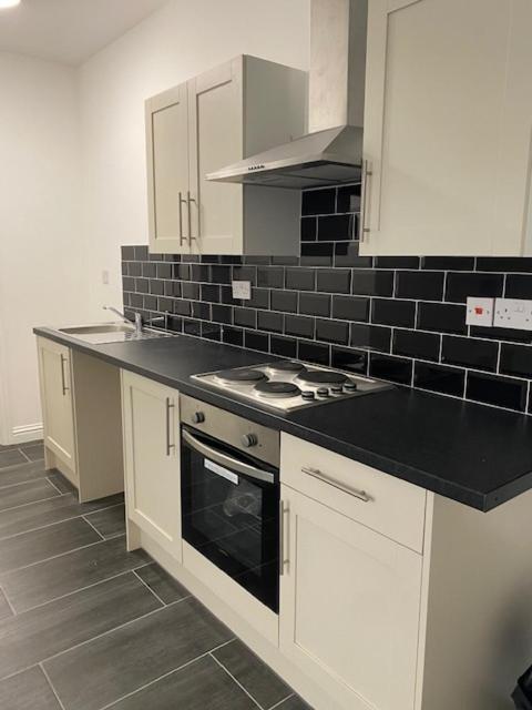 クルーNantwich Houseアパートメント エクステリア 写真
