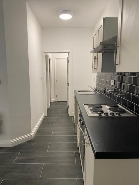 クルーNantwich Houseアパートメント エクステリア 写真