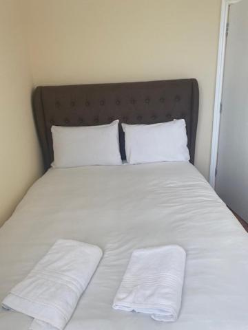クルーNantwich Houseアパートメント エクステリア 写真