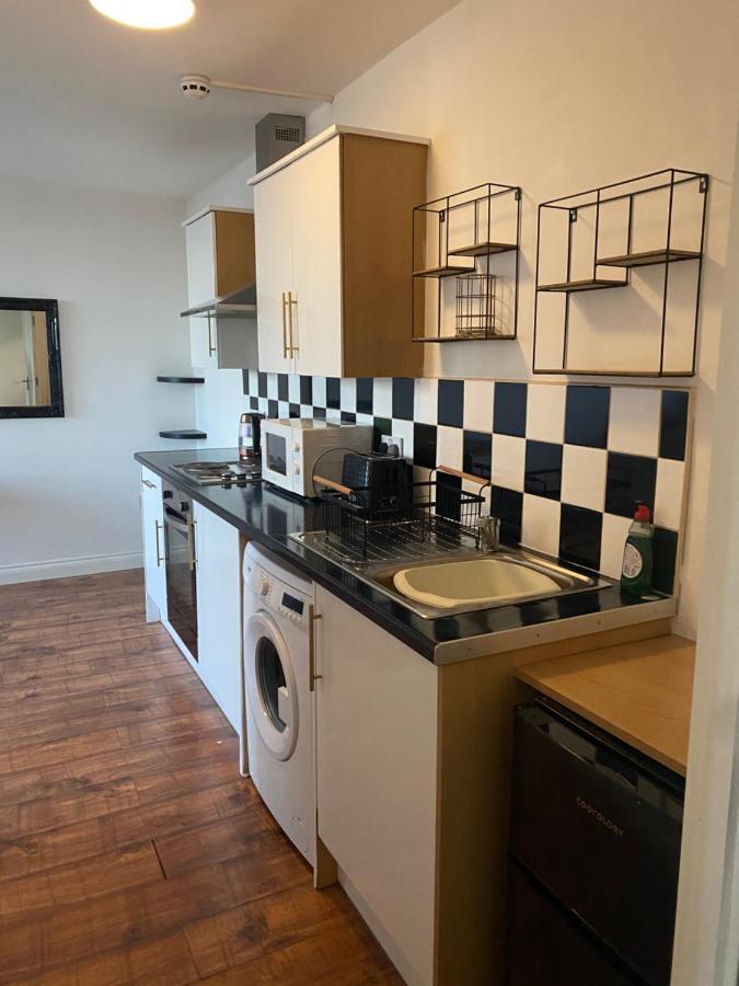 クルーNantwich Houseアパートメント エクステリア 写真